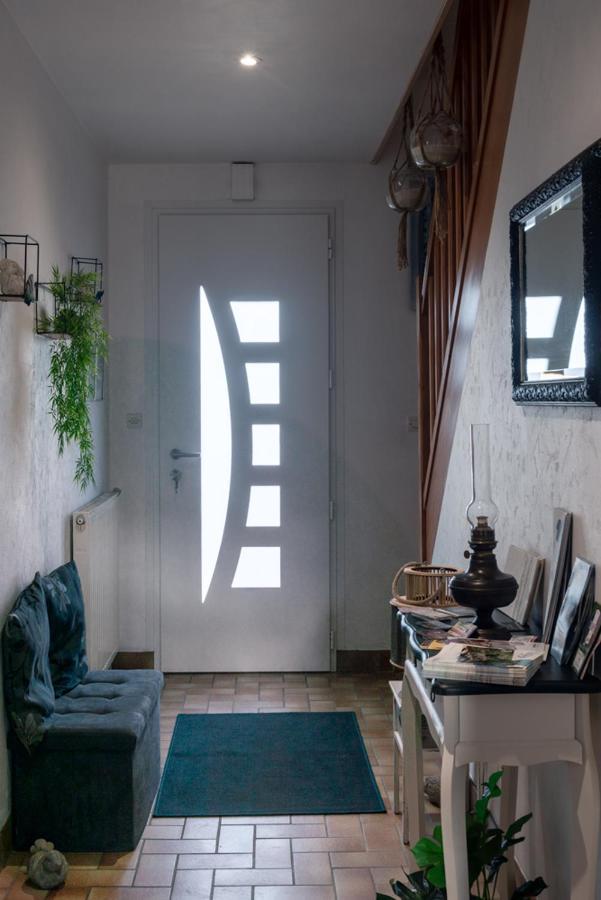 Chambres D Hotes Les Papillons Evron ภายนอก รูปภาพ